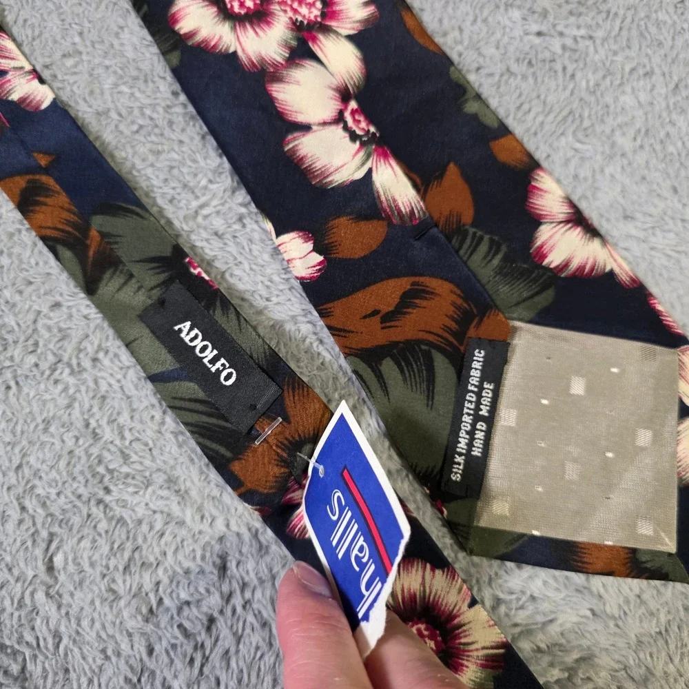 Adolfo Mens OS Silk Necktie Navy Blue Floral Print Hand Made‎ Classic Designer